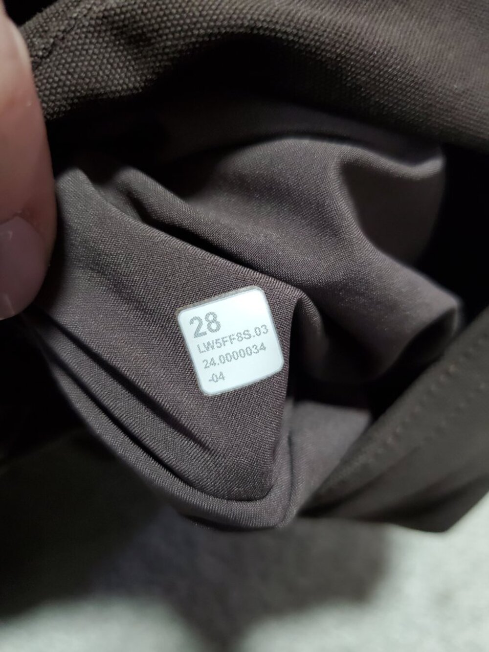 LULULEMON City Sleek Hi-Rise 27" Barrel-Leg Pant Espresso Sz 28 Light Utilitech - Picture 12 of 14